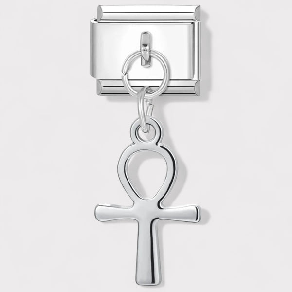 Charm 084
