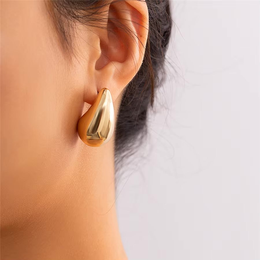 Larmes de Lune Earrings & Necklace Set